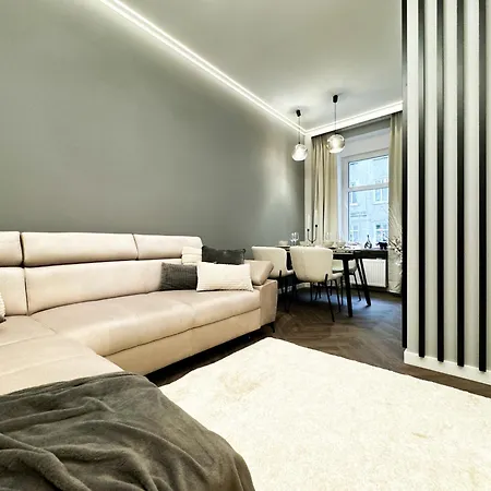 公寓 Central, Modern & Chic Gem, Near Park! 10min To Old Town, Trumski 弗罗茨瓦夫