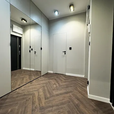公寓 Central, Modern & Chic Gem, Near Park! 10min To Old Town, Trumski *